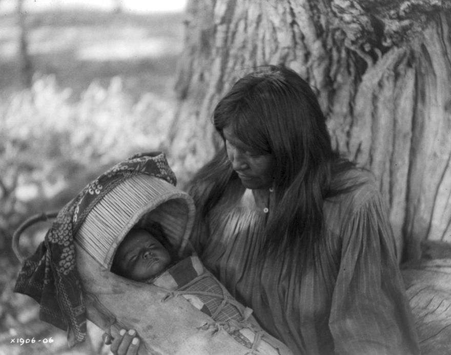 Apache Woman, 1906