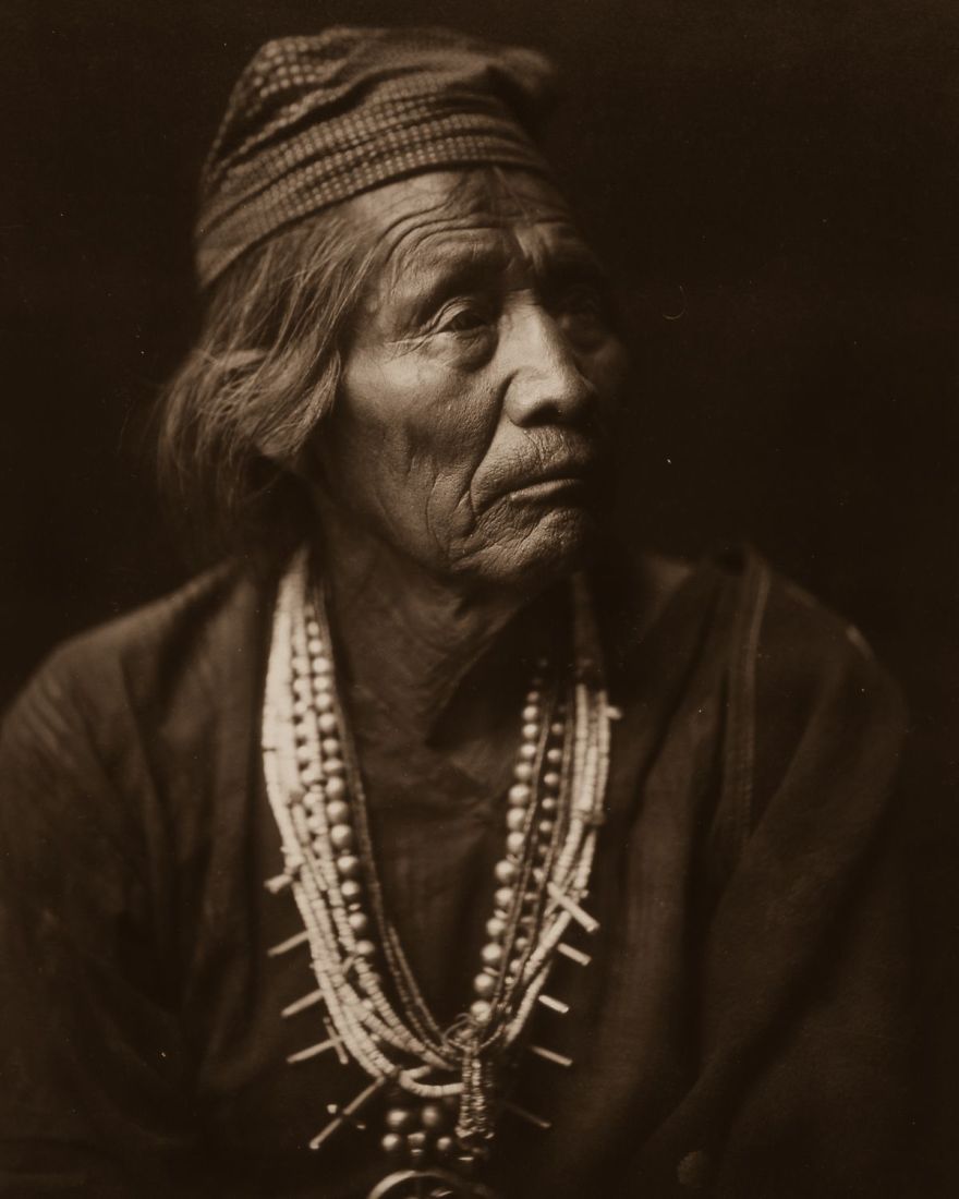 Nesjaja Hatali, Navajo Medicine Man, 1904
