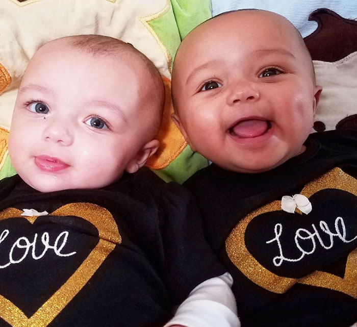 Super Rare Biracial Twins Born In Illinois, And "Nobody Believes They're Twins"