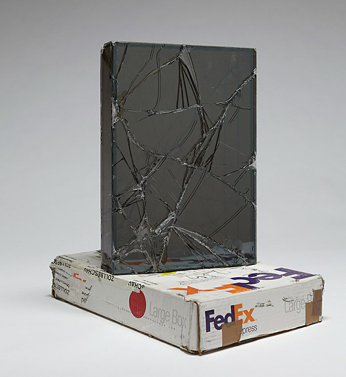 shattered-glass-sculptures-fedex-boxes-walead-beshty-2