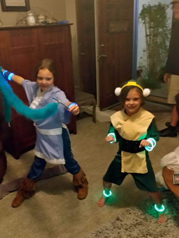 First Halloween As A Single Dad, My Girls Wanted Me To Sew Them Toph And Katara Costumes. Ps. Hair Loopies Are Hard!