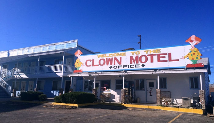 Would You Rather Sleep In This Clown Motel Or Get Eaten By A Bear?