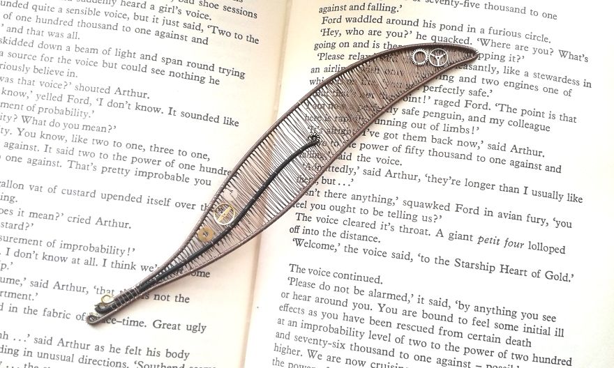 Cute Wire Wrapped Bookmarks For Book Lovers !