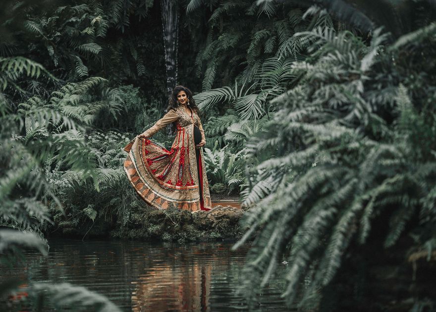 Maternity Pictures Inspired By Authenticity And Culture Of Pakistan