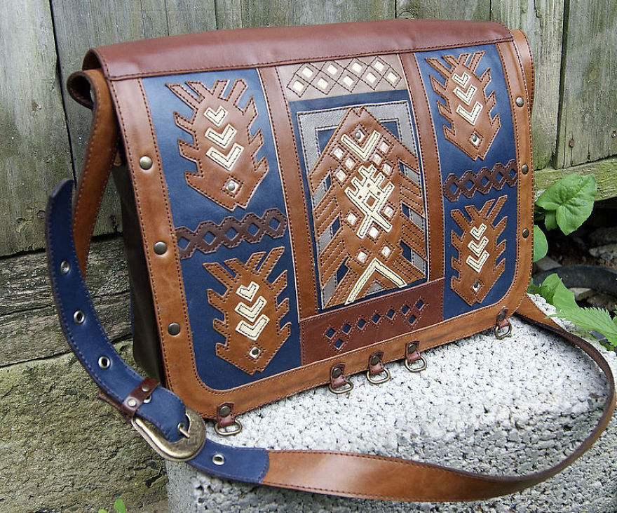 Whole History In Your Hands: Amazing Leather Bags By Russian Craftswoman Bella Kolosova