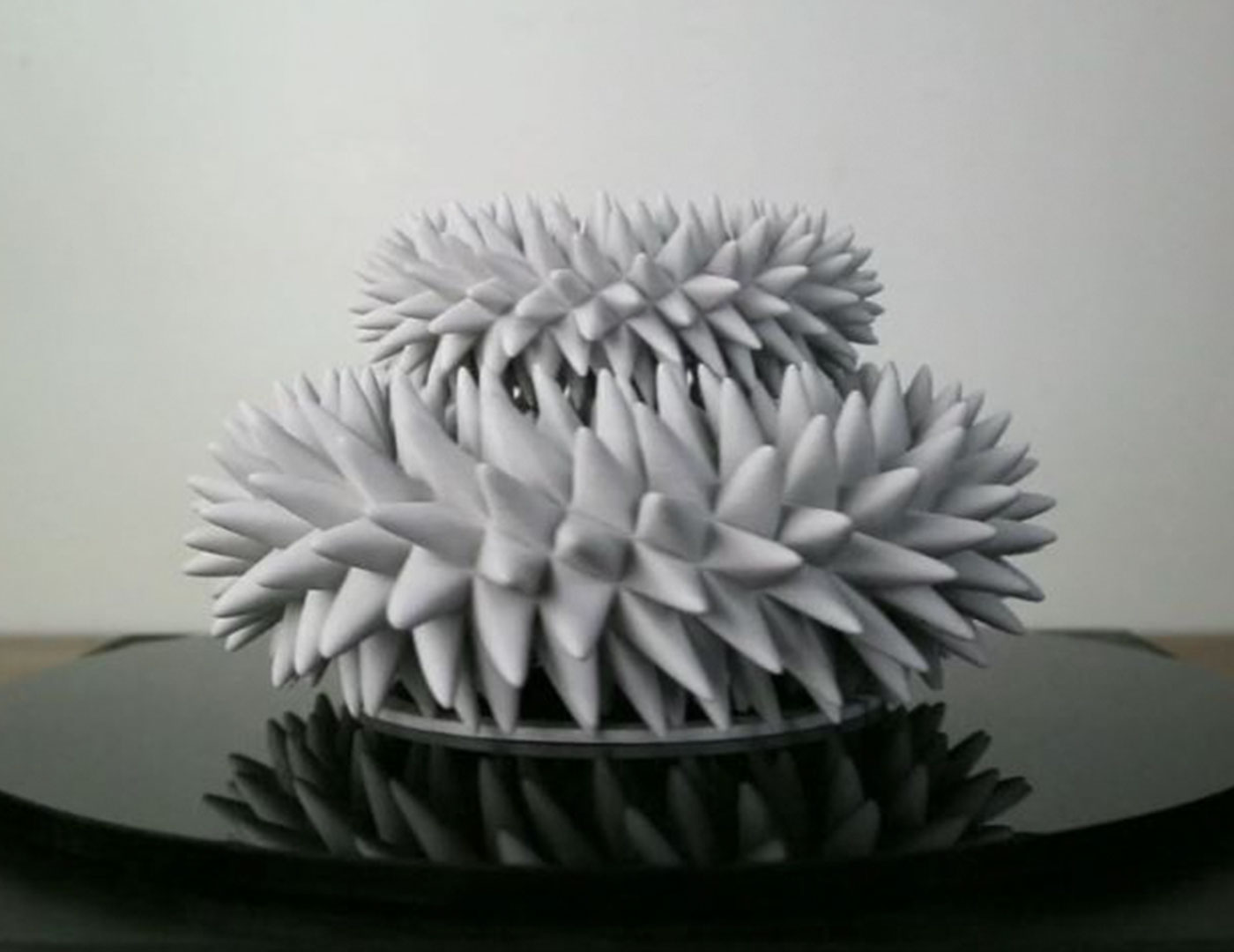 3D-Printed Sculptures 'Bloom' Under A Strobe Light