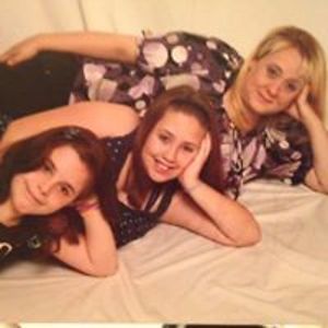 crystalpope79 avatar