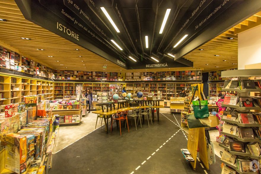 8 Dreamy Bookstores In Bucharest That Will Enhance Your Imagination