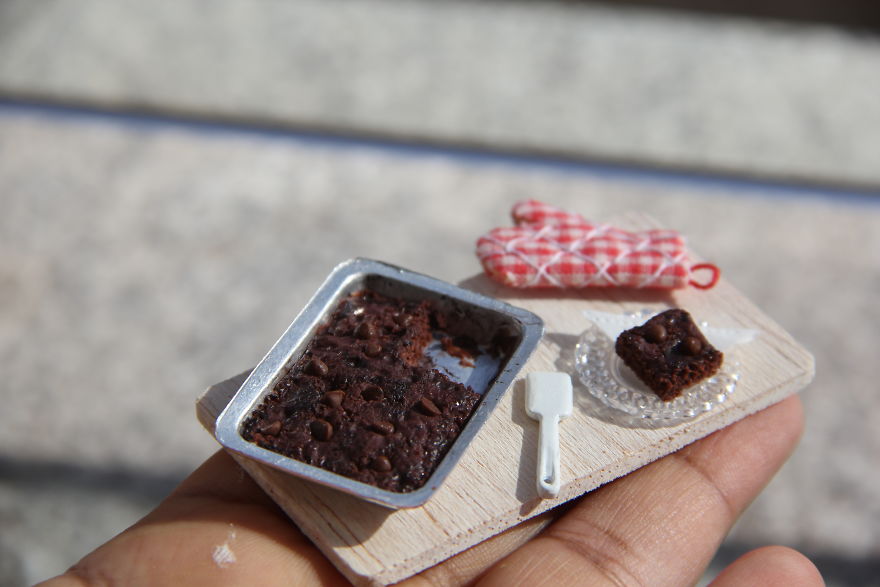 Charming Miniatures - 'beautifully Small' (realistic Miniature Food - Polymer Clay) Charming Miniatures - 'beautifully Small' (realistic Miniature Food - Polymer Clay)