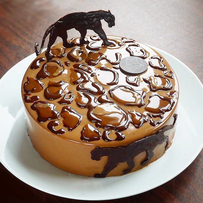 I Draw And Create My Own Chocolate World On The Mirror Glaze