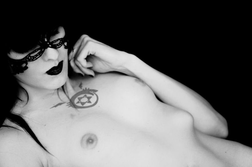 I Photographed A Beautiful Transgender Model In Total Darkness As She Was The Only Light. (nsfw)