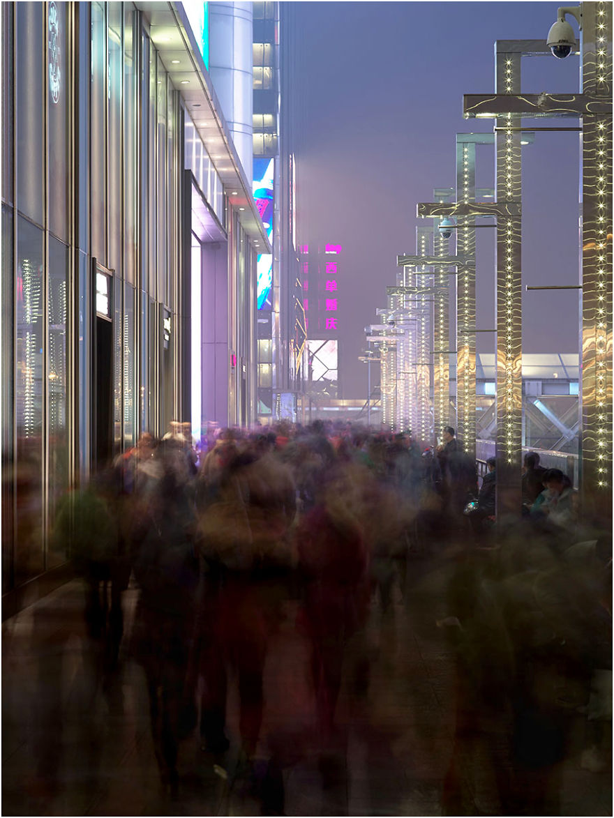 I Illustrated The Mass Culture In My Photographs