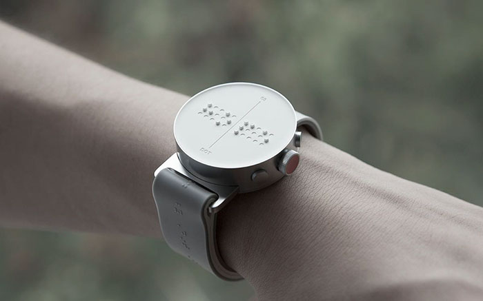 World’s First Braille Smartwatch Lets Blind People Feel Messages on Screen