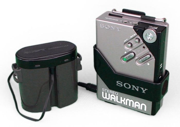 20 Everyday Things From The 90’s That Are Really Weird Now