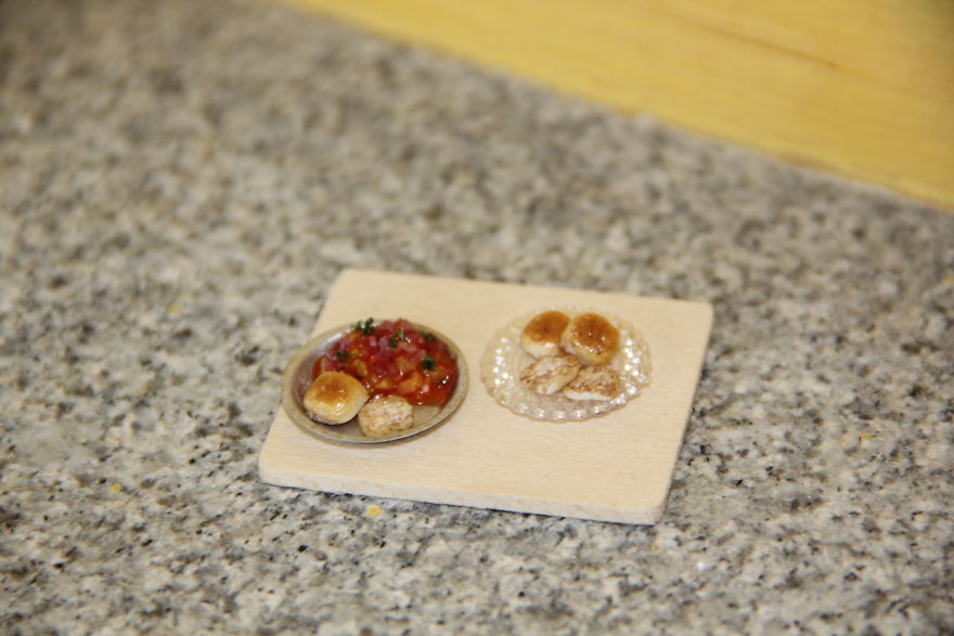 Charming Miniatures - 'beautifully Small' (realistic Miniature Food - Polymer Clay) Charming Miniatures - 'beautifully Small' (realistic Miniature Food - Polymer Clay)