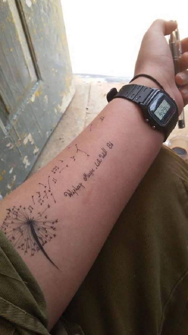 This Israeli Soldier Girl Draws Mesmerizing Illustrations On Her Arms When She’s Bored This Israeli Soldier Girl Draws Mesmerizing Illustrations On Her Arms When She’s Bored