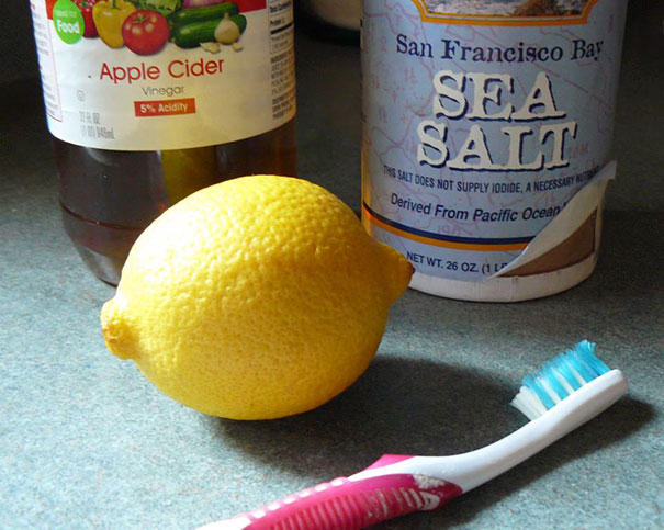 Mix 2 Tbs Lemon Juice, 2 Tbs Vinegar, And 3 Tbs Salt, Then Apply It To Open Cuts And Scrapes Using A Clean Toothbrush As A Safe And Natural Antibiotic