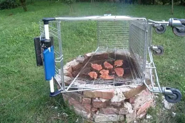 Use Shopping Cart As A Backyard Grill