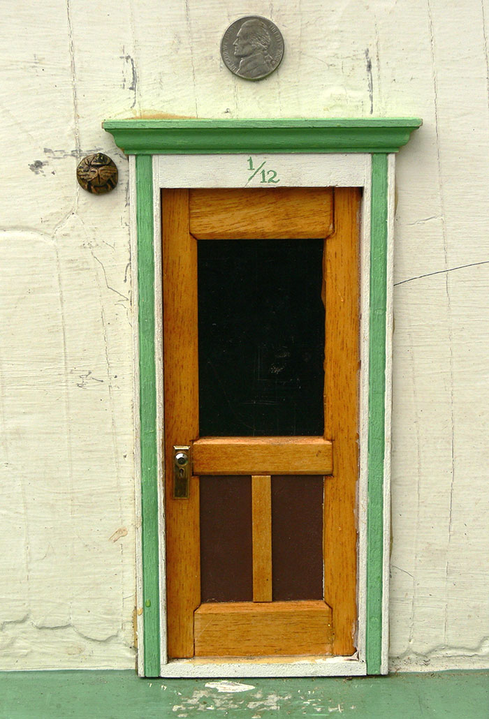 tiny-doors-installation-urban-fairies-jonathan-wright-39