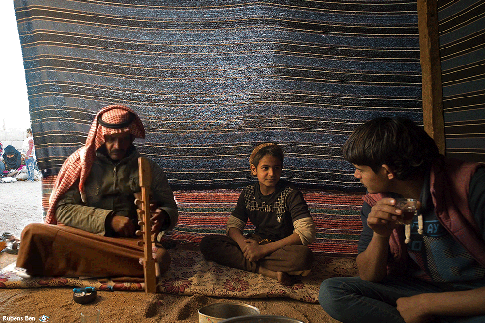 I Shot GIF Portraits Of Bedouins From Sinai
