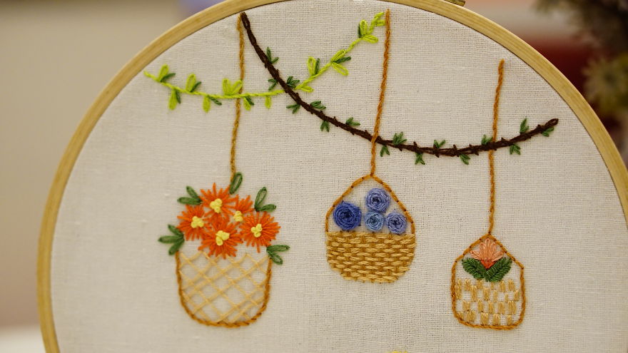 I Found Out How To Brighten The Wall With Hand Embroidery Hoop Art