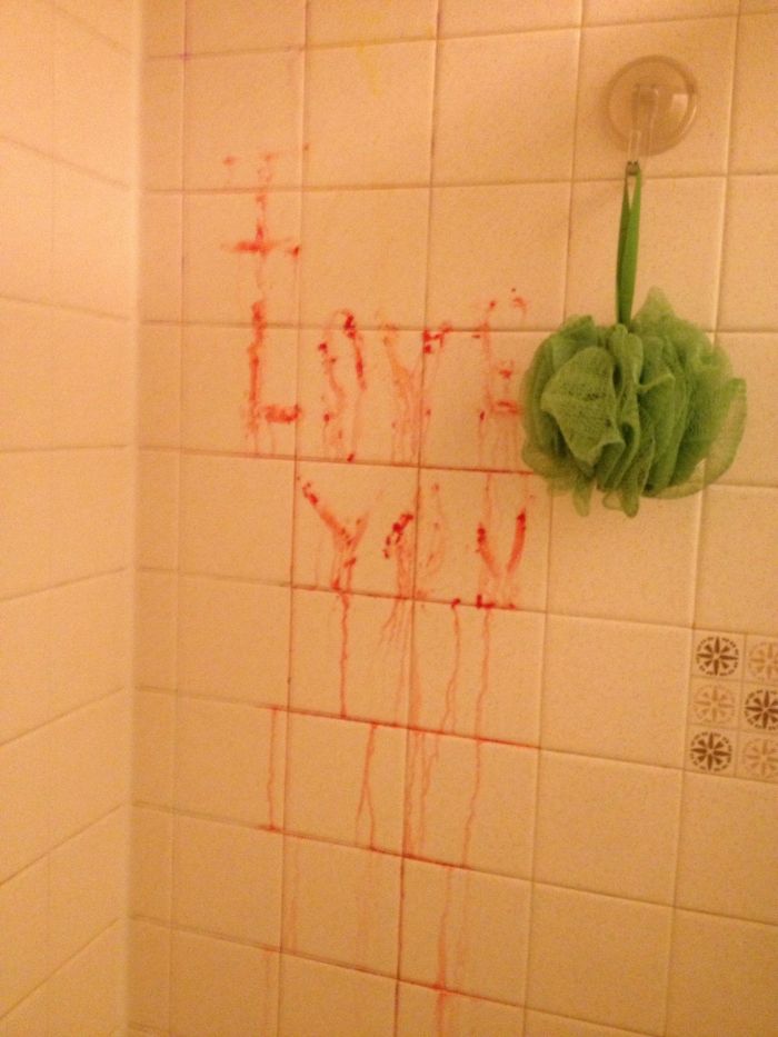 I Tried To Leave My Boyfriend A Romantic Note In The Shower...