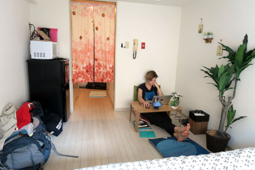 Typical Apartment In Tokyo (25 Photos) Typical Apartment In Tokyo (25 Photos)