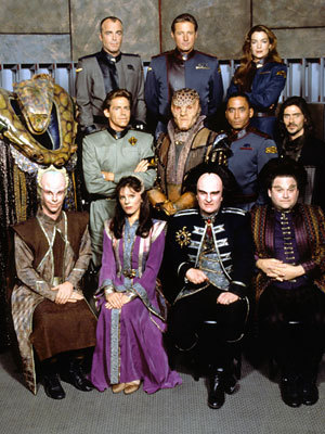Babylon-5-cast-babylon-5-11014232-300-400.jpg