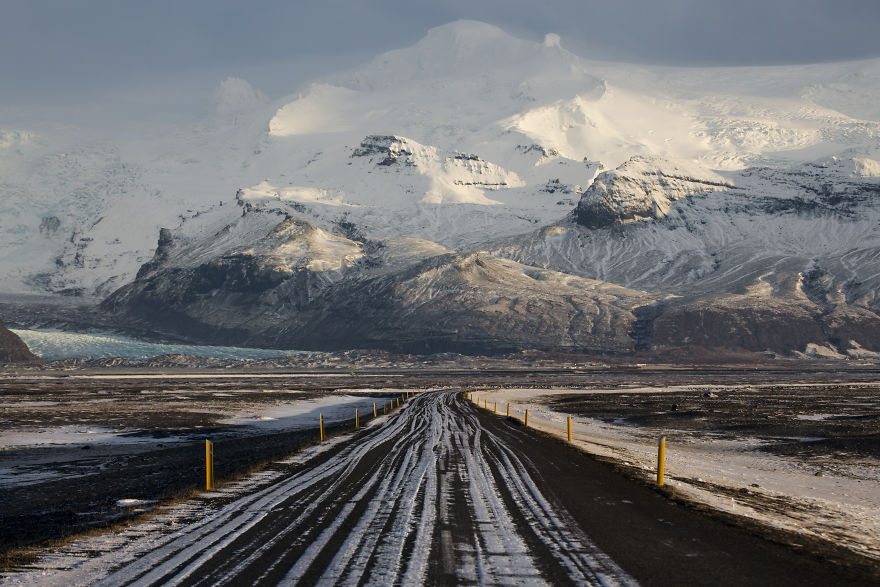 I Spent 2 Freezing Weeks Sleeping In The Car To Capture These Photos Of Iceland In Mid Winter