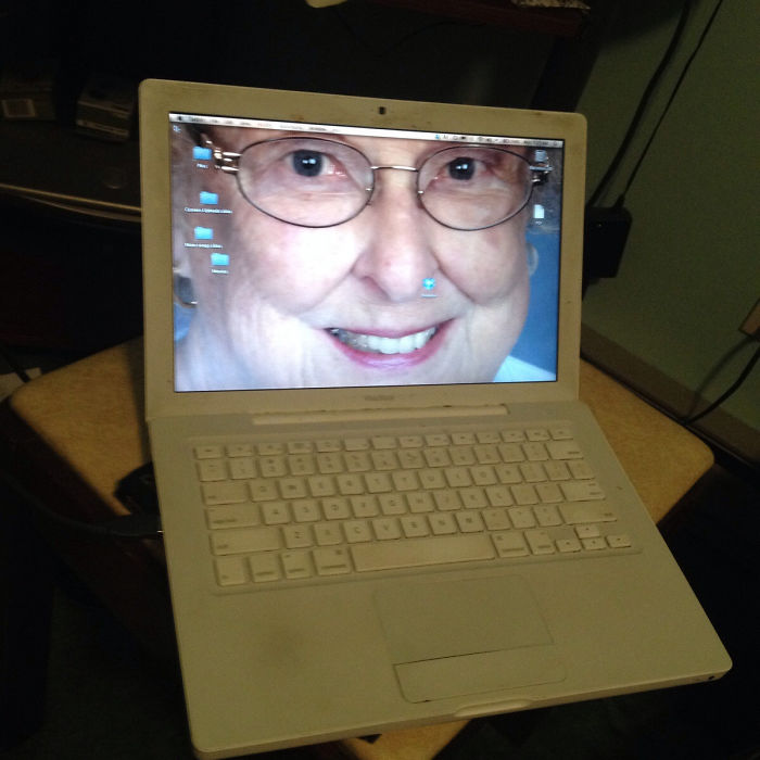 I Opened My Moms Computer This Morning And Found My Hd Grandmom As Her Wallpaper