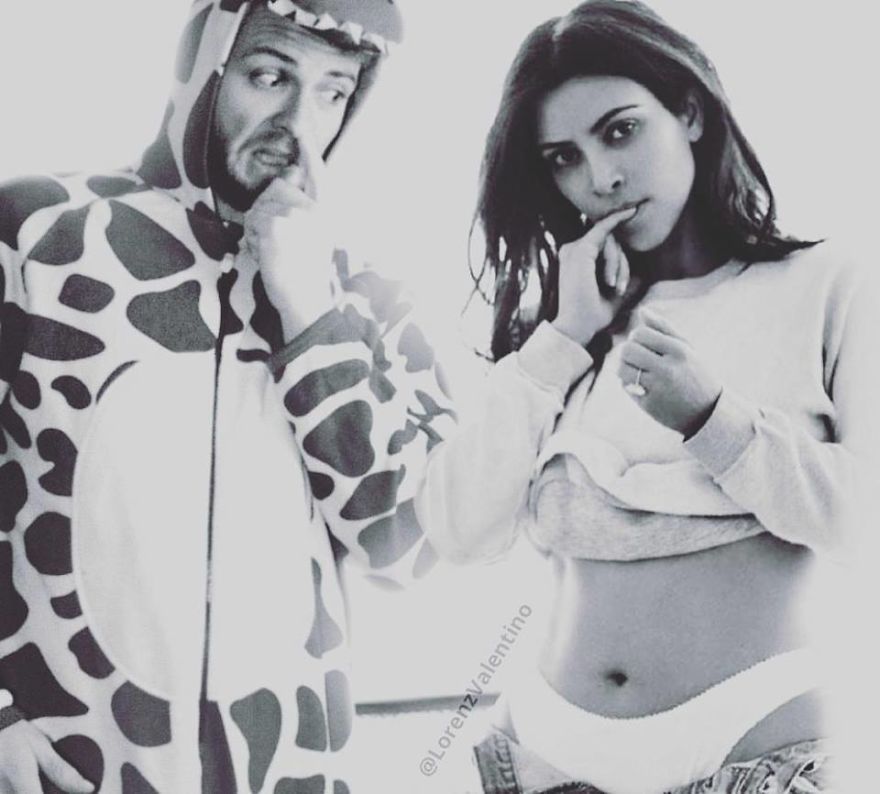 Guy Becomes Best Friends With Celebrities By Photoshopping Himself Into Their Pics (New Pics)