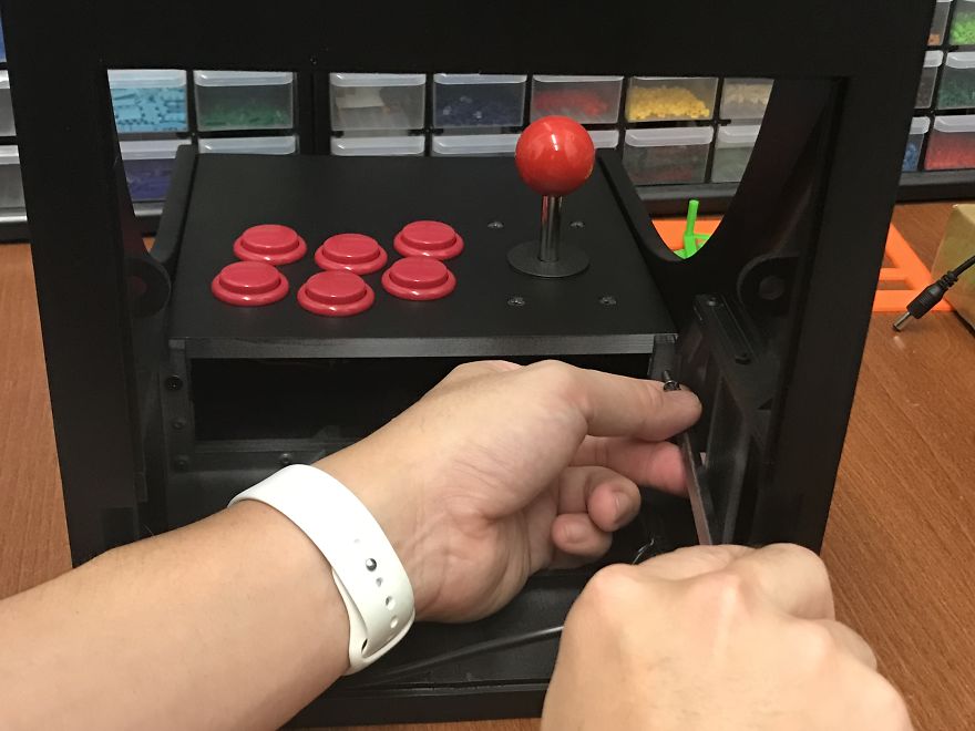 I 3D Printed My Own Bartop Arcade Machine