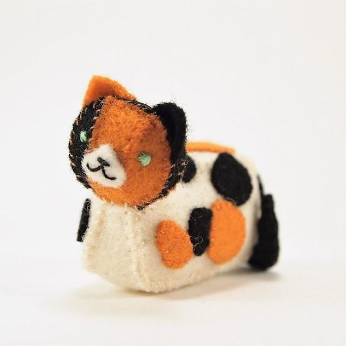 I Create One-of-a-kind Animals Out Of Wool Felt