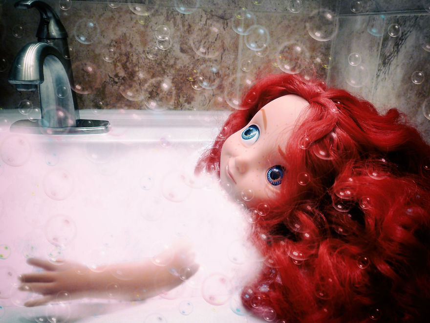 I Photographed Disney's Princess Dolls, Just To Have Some Fun