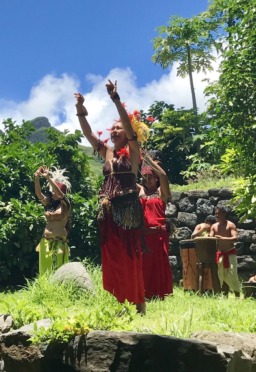 People Of The Marquesas Islands