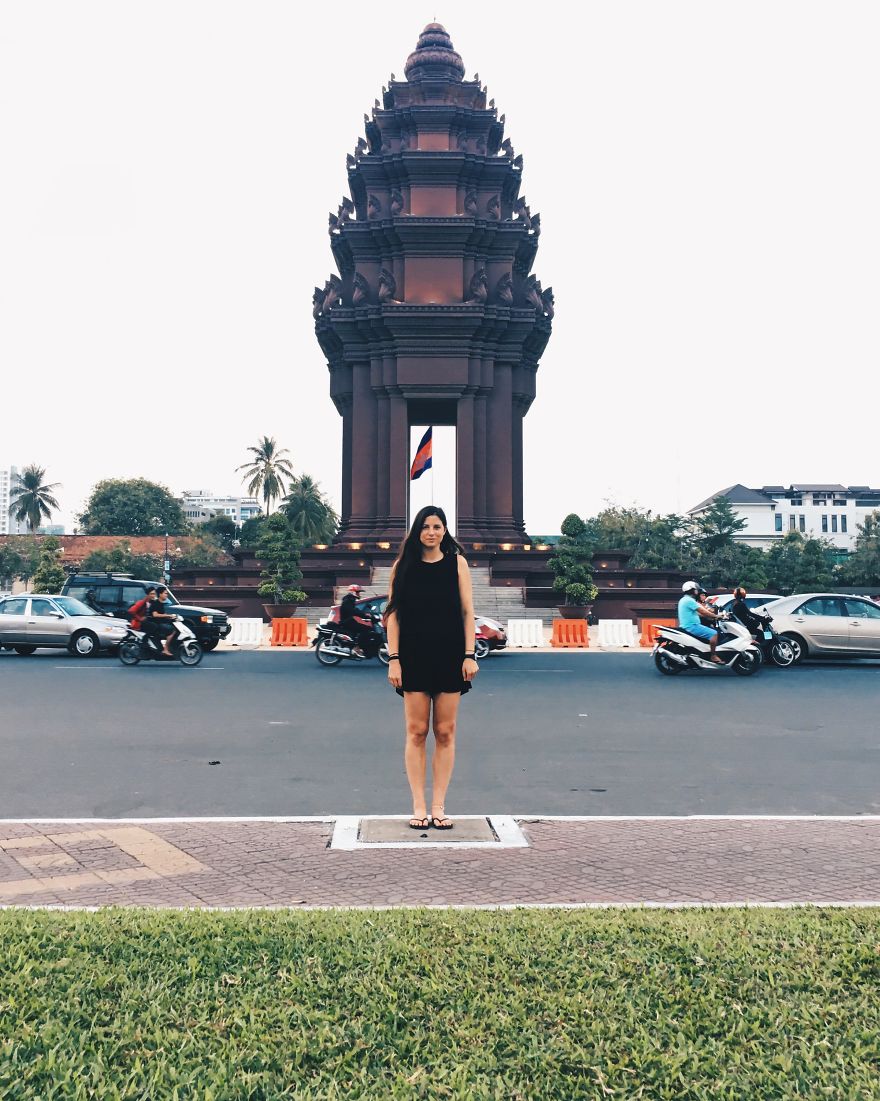 Point 105 // Independence Monument // Cambodia
