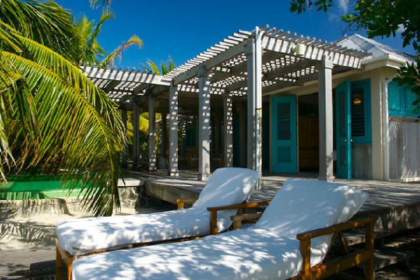 You Can Stay At A Private Island Off The Coast Of Belize Needless To Say It's Beautiful!