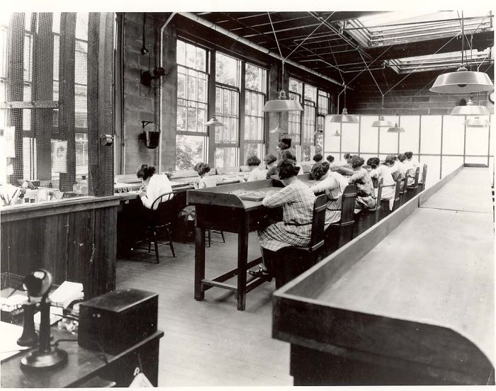 The Radium Girls Were Female Factory Workers Who Contracted Radiation Poisoning From Painting Watch Dials With Self-luminous Paint At The United States Radium Factory In Orange, New Jersey, Around 1917. The Women Had Been Told The Paint Was Harmless. Five Of The Women Challenged Their Employer In A Case That Established The Right Of Individual Workers Who Contract Occupational Diseases To Sue Their Employers.