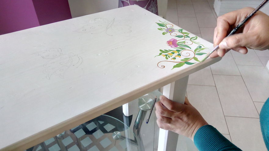 We Wanted To Make A Small Boring Table Into Something More Exciting And It Turned Out To Be A Work Of Art!