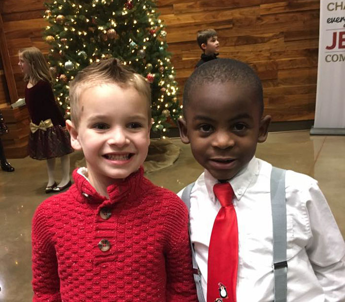 These 5-Year-Old Best Friends Got The Same Haircut To “Confuse” Their Teacher