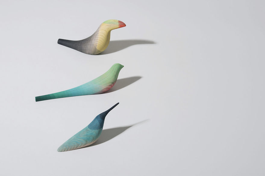 Mexican Artist Dips Wooden Birds Into Watercolor To Recreate The Look Of Local Birds