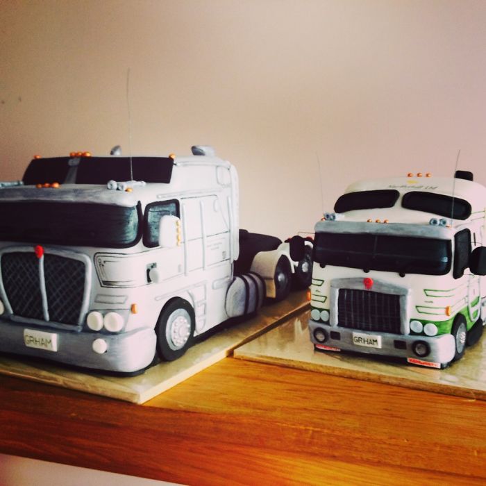 Vehicle Cakes