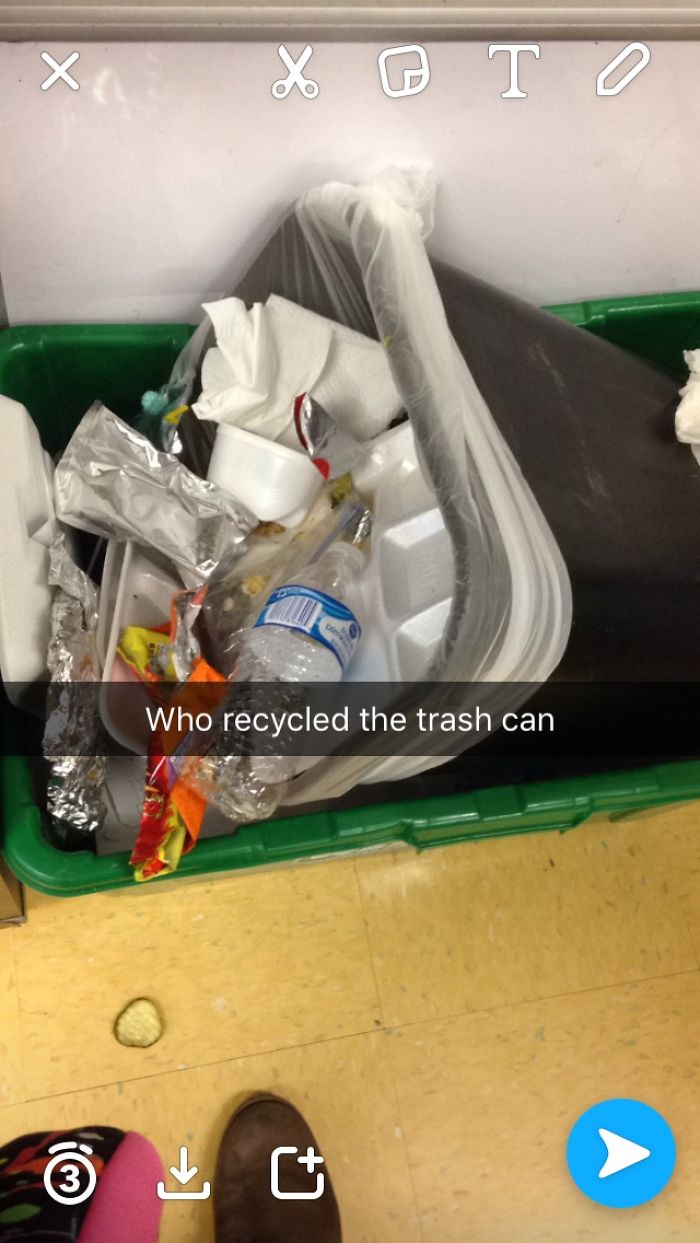 Trash In Recycle