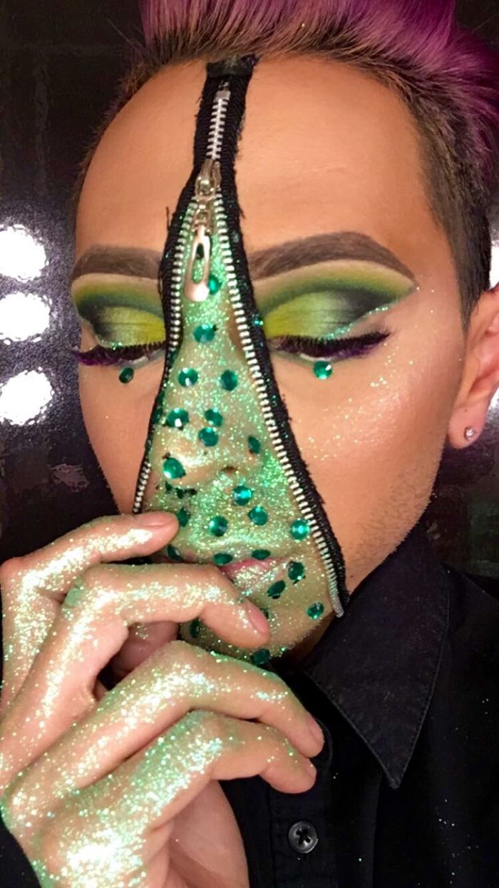 St. Patrick's Day 💚
sfx Glitz& Glam Zipper Makeup.🍀