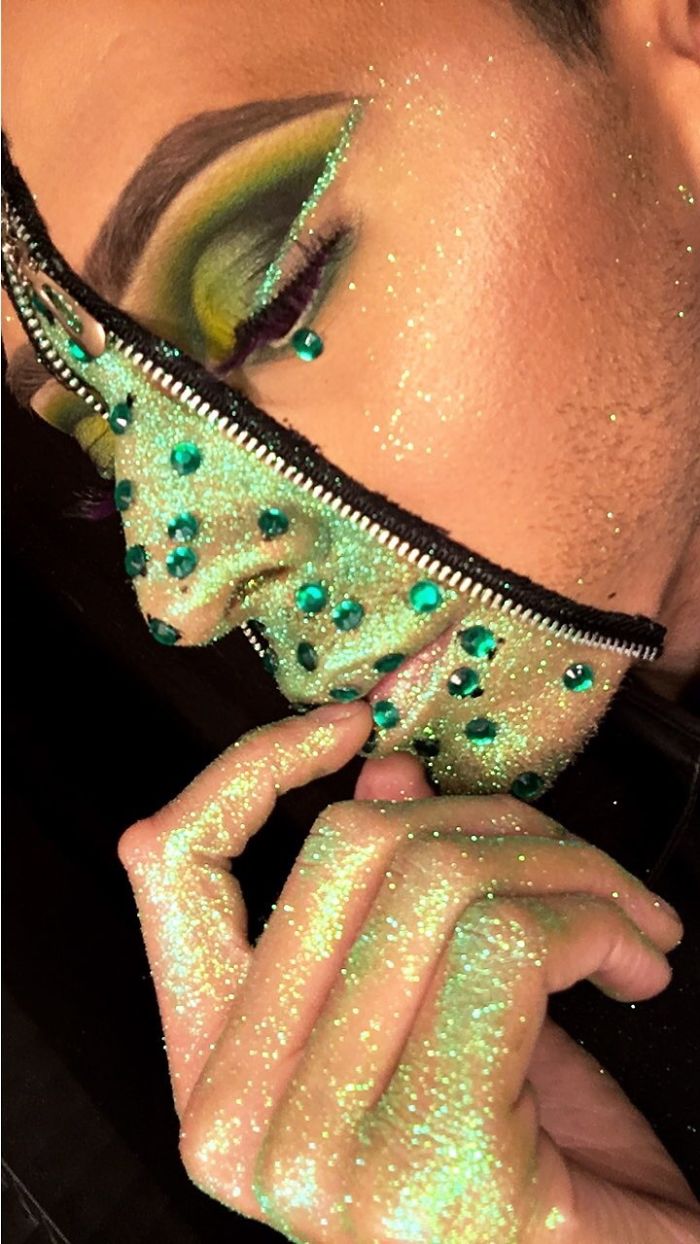 St. Patrick's Day 💚
sfx Glitz& Glam Zipper Makeup.🍀