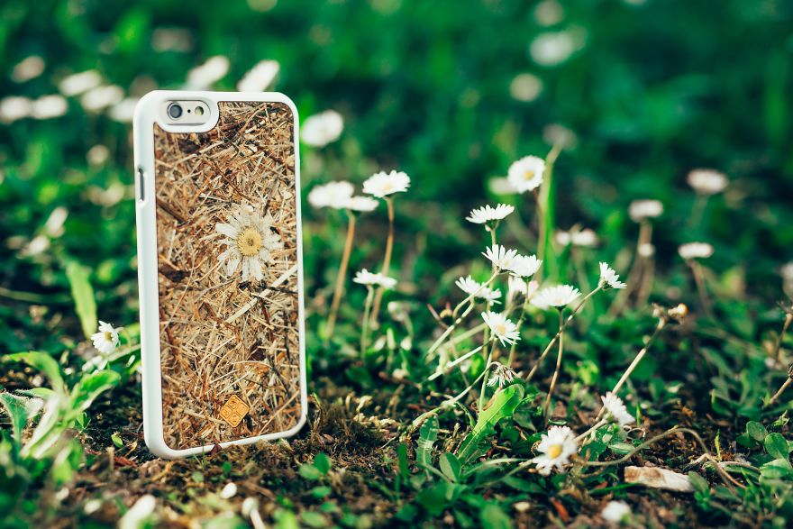 This Phone Case Takes Your Senses On A Journey