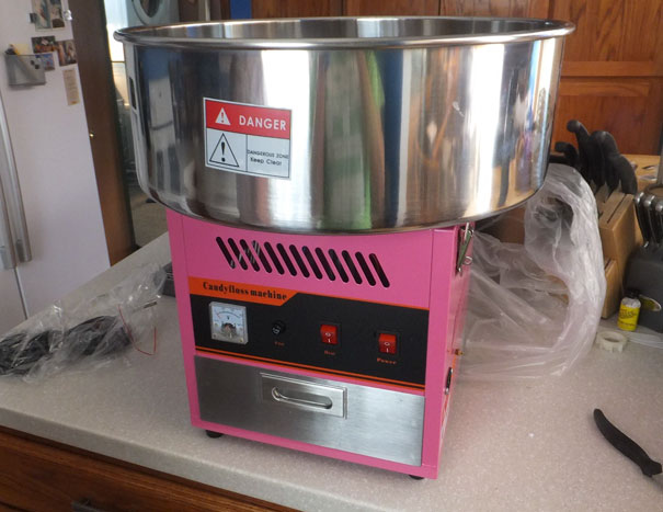 My Dad Ordered A Fryer, But Amazon Sent Him A Cotton Candy Machine Instead. Sadly, This Is The Highlight Of My Year