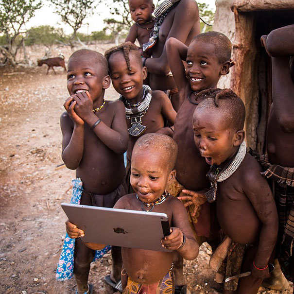 Tribal Children See An iPad For The First Time