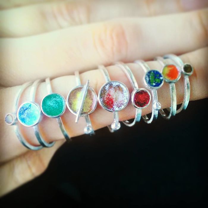 Solar System Rings That Stack Together Are The Perfect Gift For Astronomy Lovers