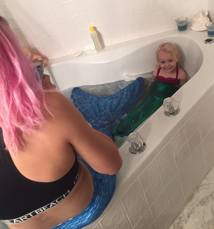 teen-mermaid-babysitter-keegan-carnahan-15